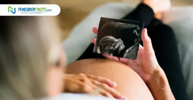 Làm sao để biết thai nhi đang thức - ngủ trong bụng mẹ