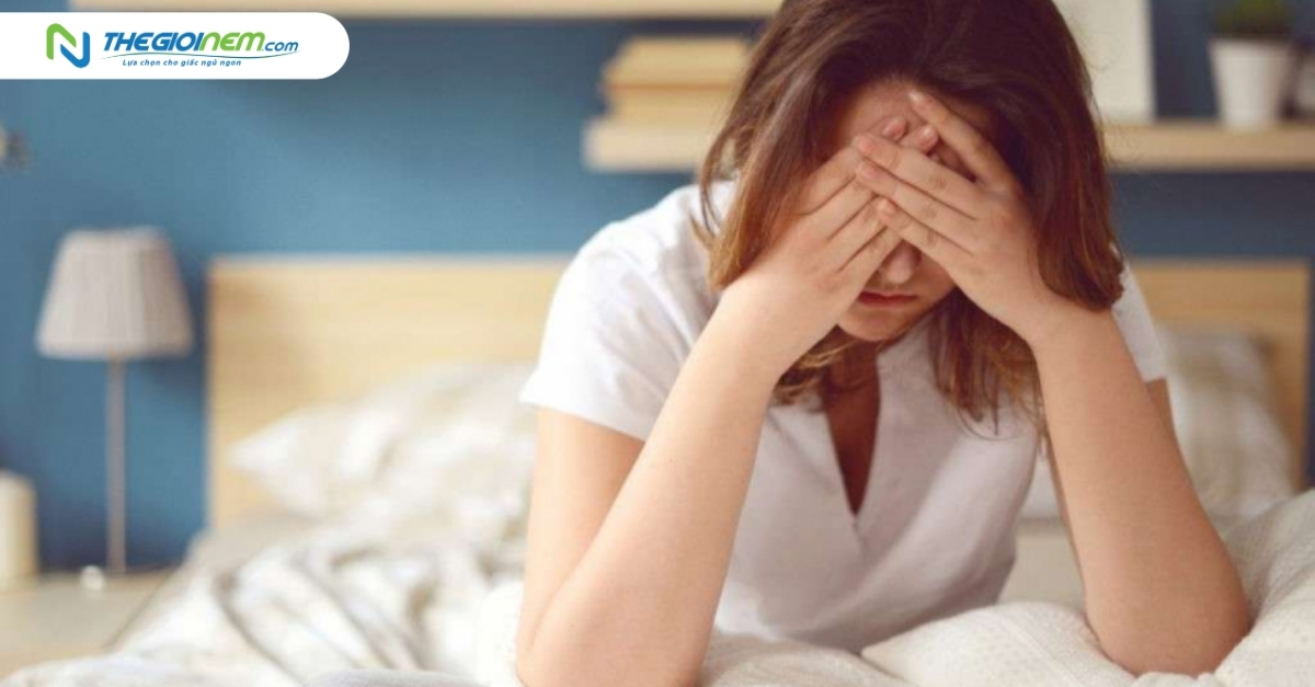Nằm trên giường cả ngày: trào lưu gây ảnh hưởng tới sức khỏe