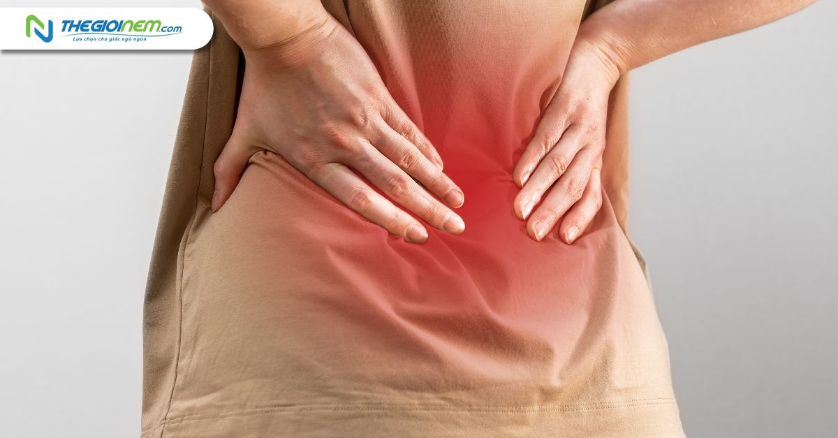 Tại sao nằm nệm lại bị đau lưng?