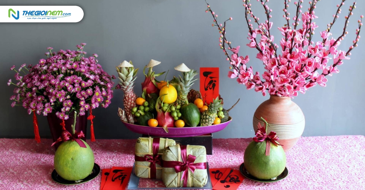 Mâm ngũ quả ngày Tết của người dân miền Trung sẽ vô cùng đơn giản