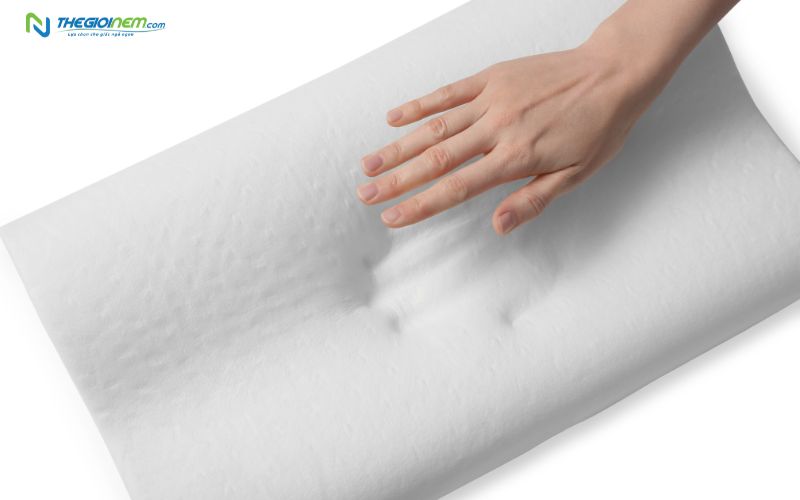 Gối memory foam hỗ trợ cổ gáy