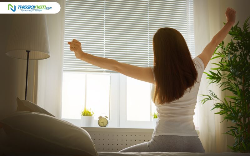 Tiếp xúc với ánh mặt trời khi thức dậy