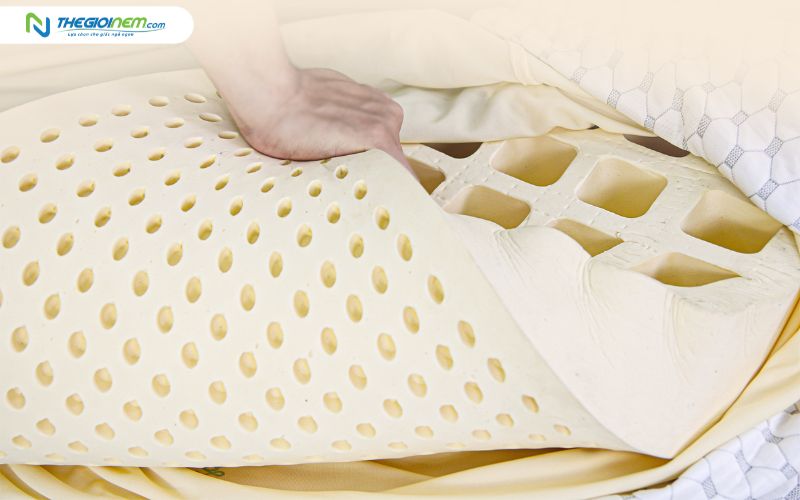 Nệm cao su thiên nhiên với kết cấu thoáng khí