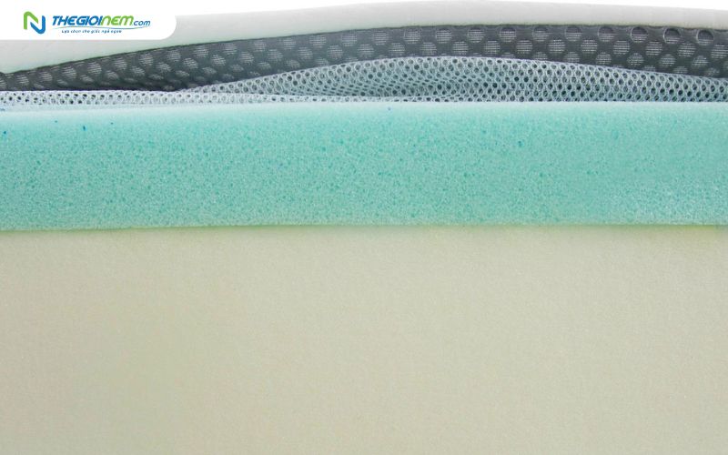 Nệm foam với gel làm mát, thoáng khí cho mùa hè