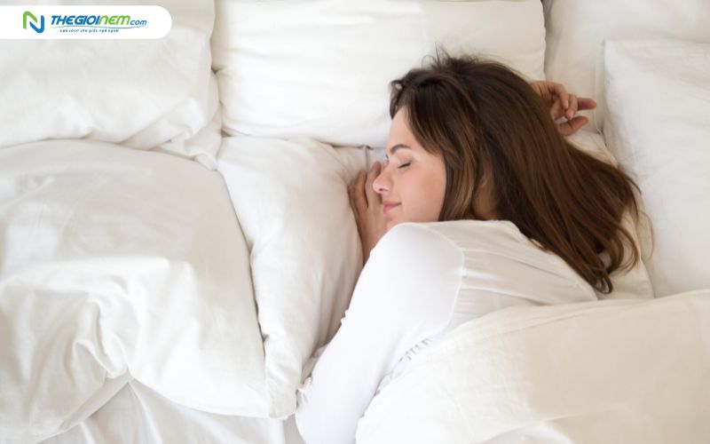 Ngủ ngon hơn với chăn ga gối sạch sẽ