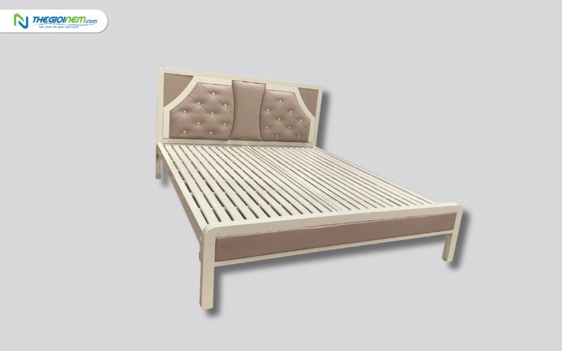 Mua giường sắt giá rẻ tại Quận 8