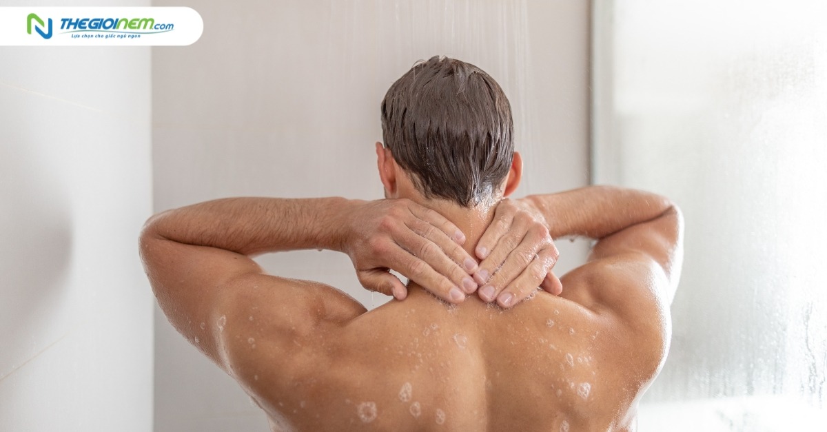 Giải đáp: Mới ngủ dậy có nên tắm không?