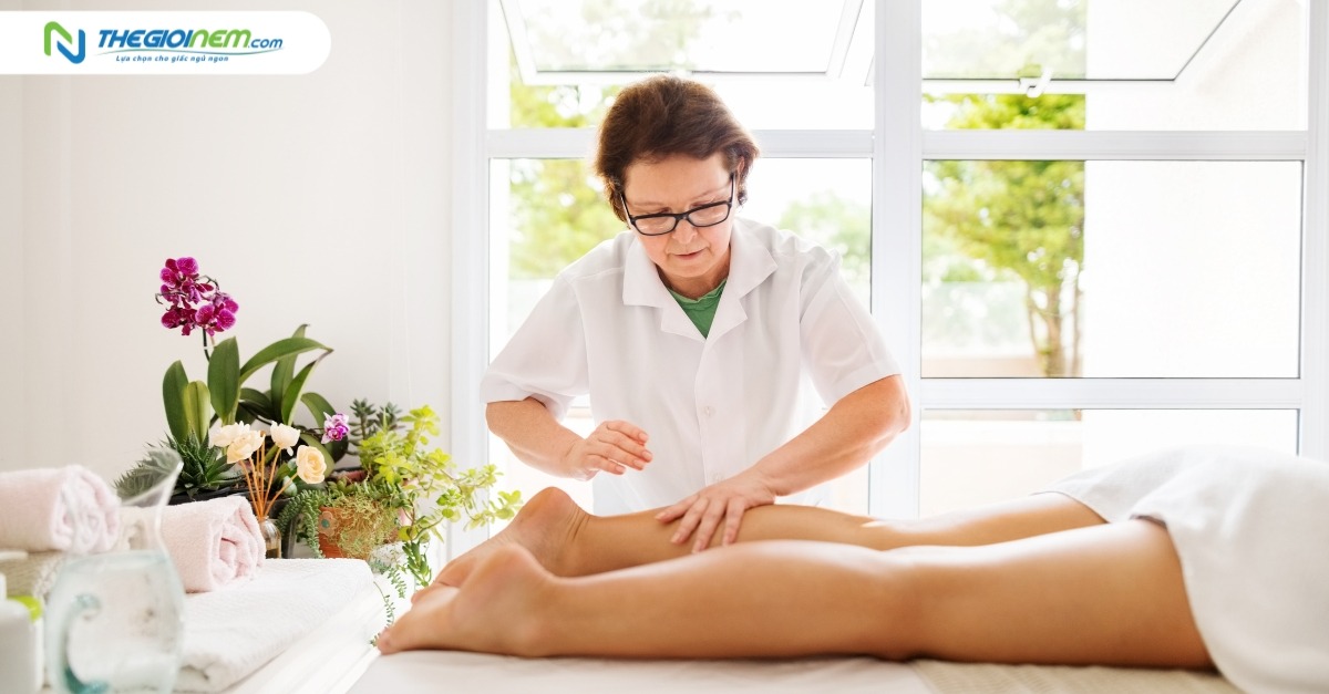 Ngủ dậy bị đau bắp chân lý do vì sao?