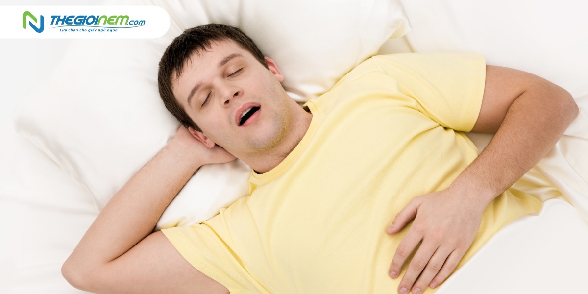 Thở khò khè khi ngủ - nguyên nhân và cách cải thiện