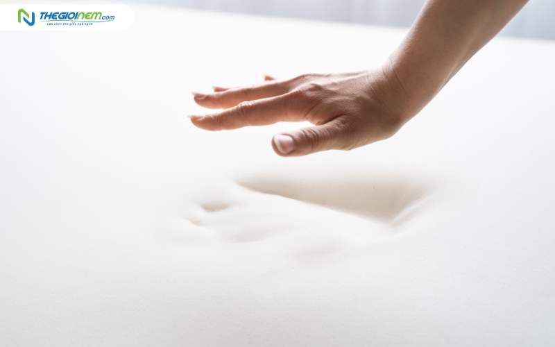 Foam là một vật liệu phổ biến hiện nay