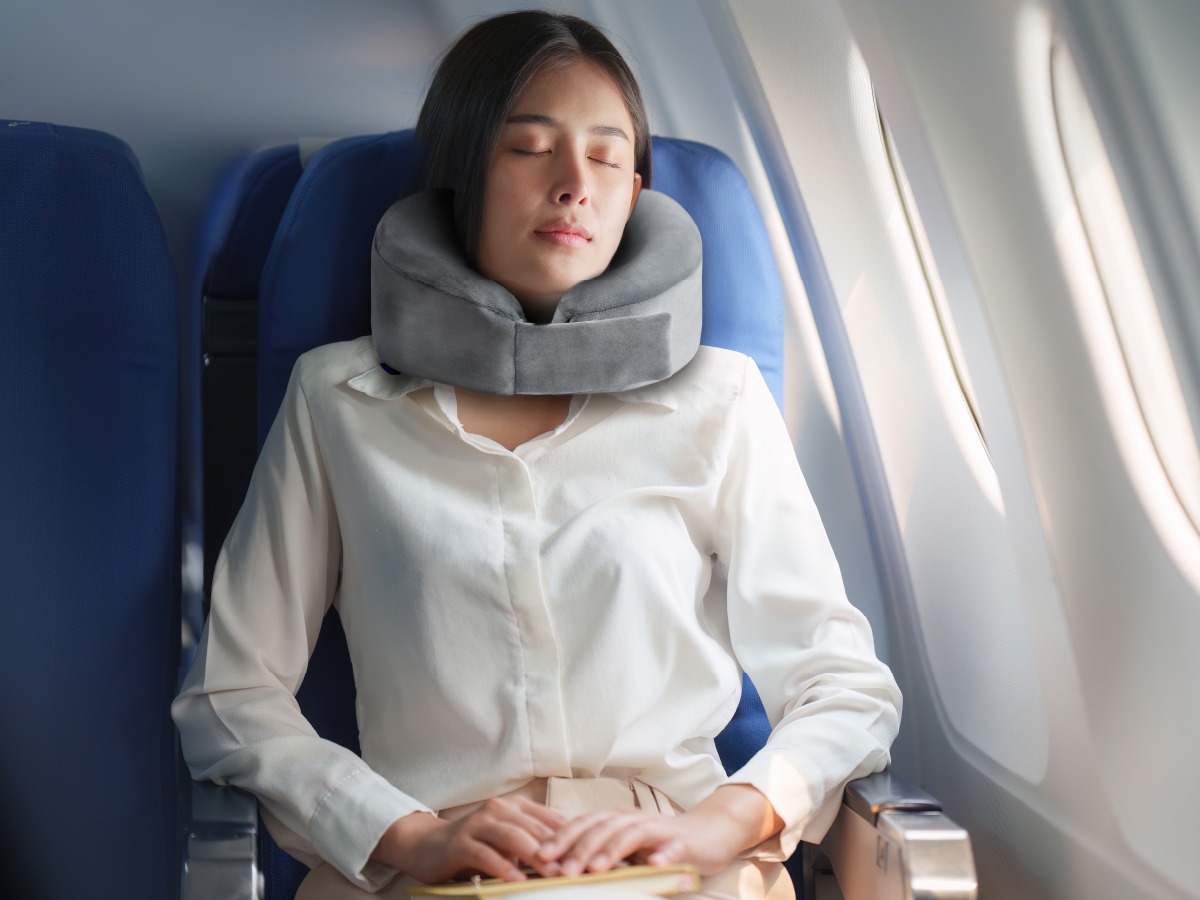 Gối cao su Liên Á Travelmate Lux 1