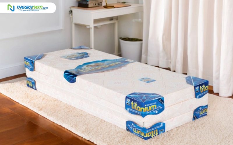 Nệm gấp 3 cao su bông Titanium Kim Cương