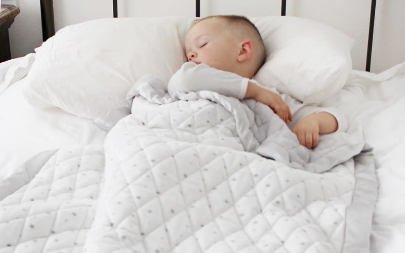 Cần lưu ý khi sử dụng cho trẻ nhỏ dưới 3 tuổi