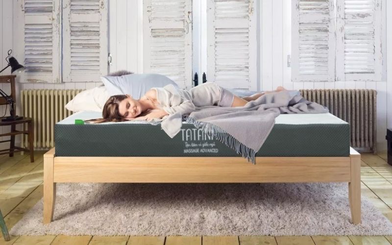 Nệm foam có độ cứng từ 7/10 phù hợp cho người thoát vị đĩa đệm