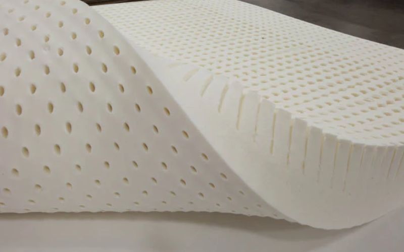 Nệm cao su thiên nhiên an toàn