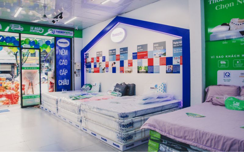 Nằm thử nệm trước khi mua là điều nên làm