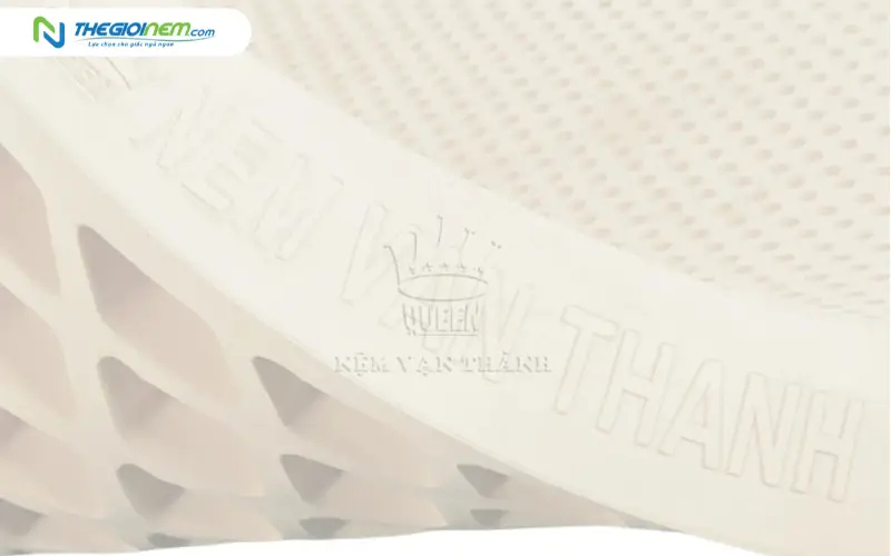 ệm cao su thiên nhiên với cấu trúc bọt hở