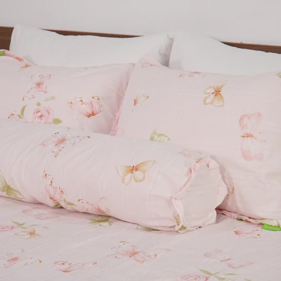 Chất liệu vải mềm, in họa tiết sắc nét