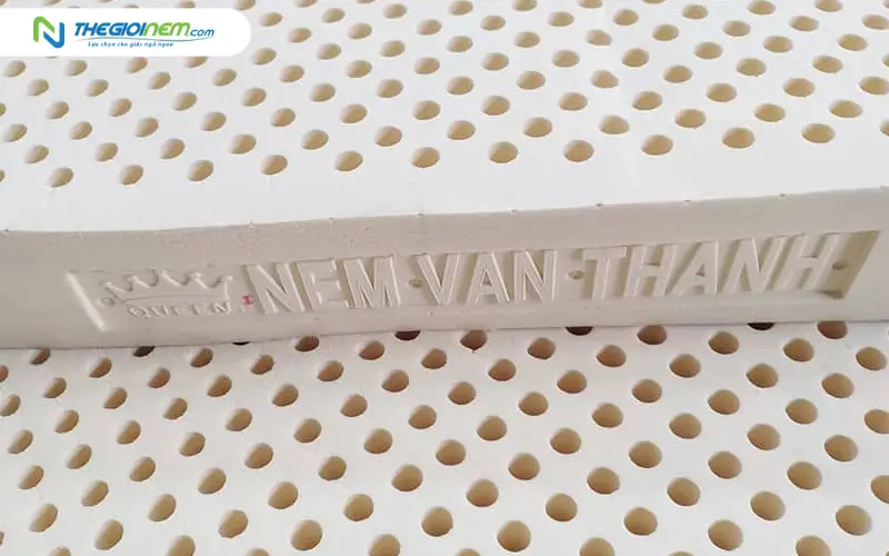 Cách phân biệt nệm cao su thiên nhiên thật và giả