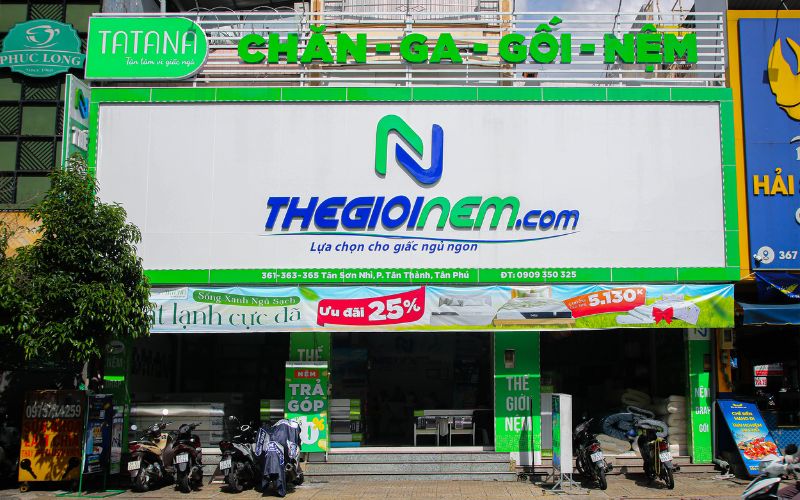 mua nệm trả góp tại cửa hàng Thế Giới Nệm