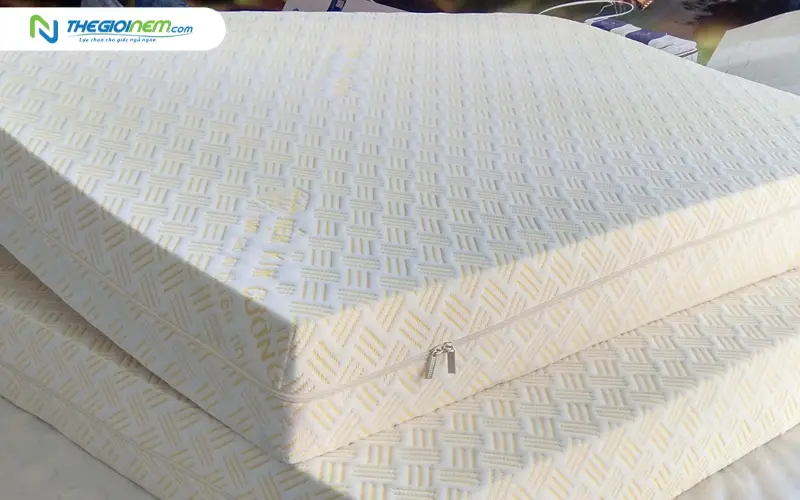 Nệm cao su thiên nhiên