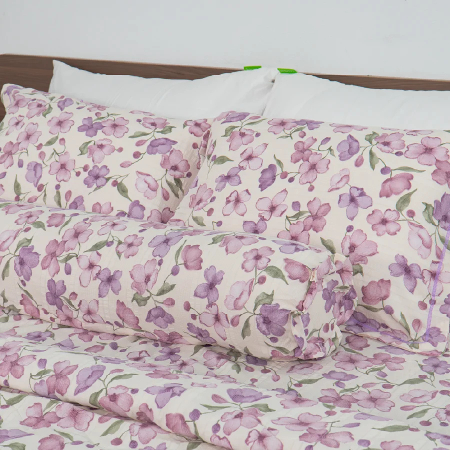 Chất liệu vải mềm, in họa tiết sắc nét