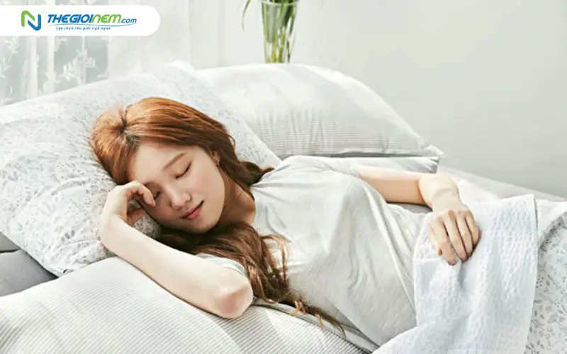 Cơ chế sinh học: Giấc ngủ và các Hormone hạnh phúc