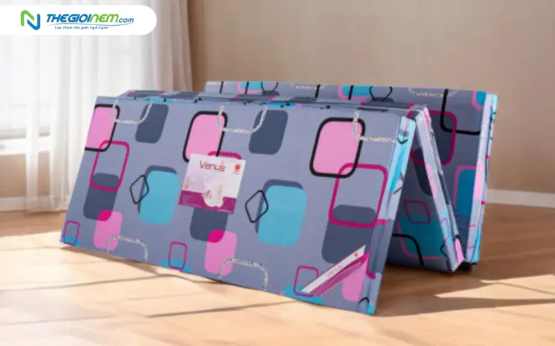 Nệm cao su gấp 3 Vạn Thành