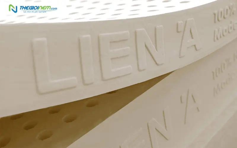 Chất liệu cao su thiên nhiên