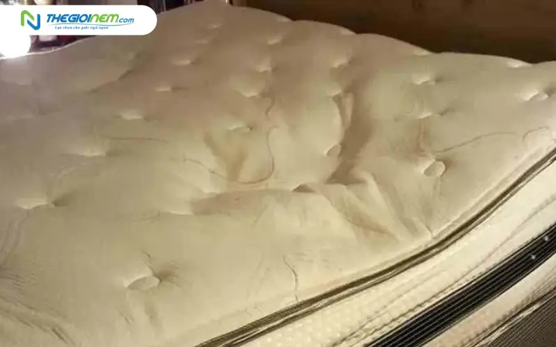 Các dấu hiệu nệm đã hết tuổi thọ