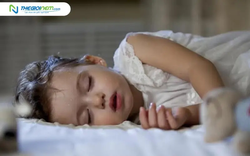 Mồ hôi trộm sinh lý
