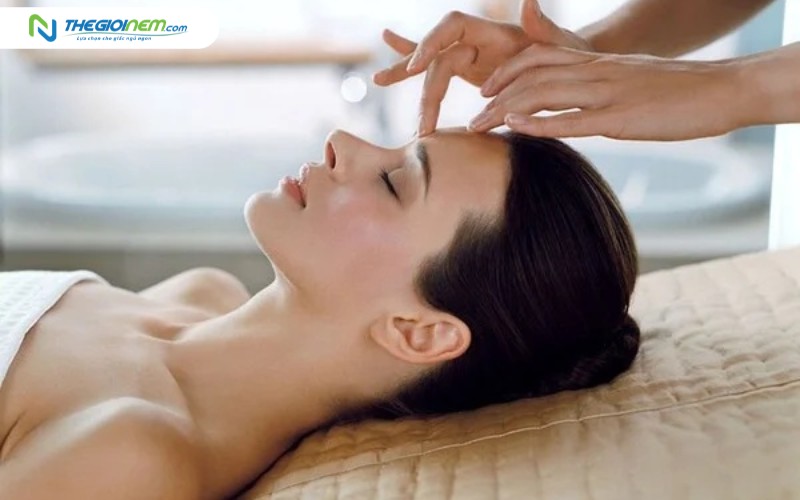Bấm huyệt lưu thông máu