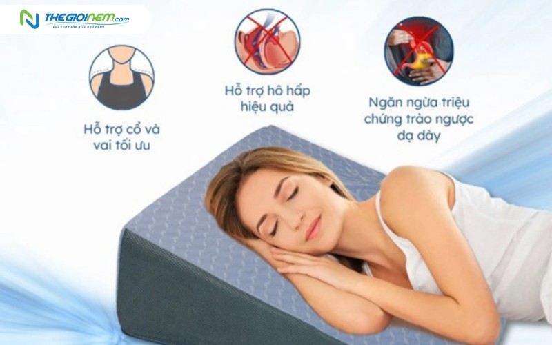 Nên cao gối nếu có các triệu chứng