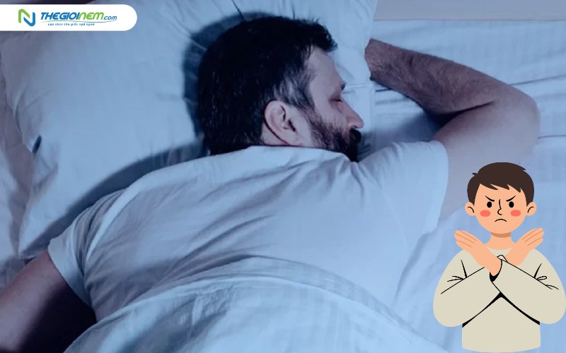 Người cổ rùa tuyệt đối không nên nằm sấp