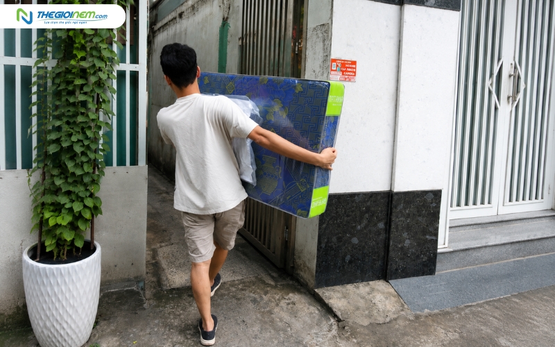 Nệm gấp gọn dễ dàng vận chuyển