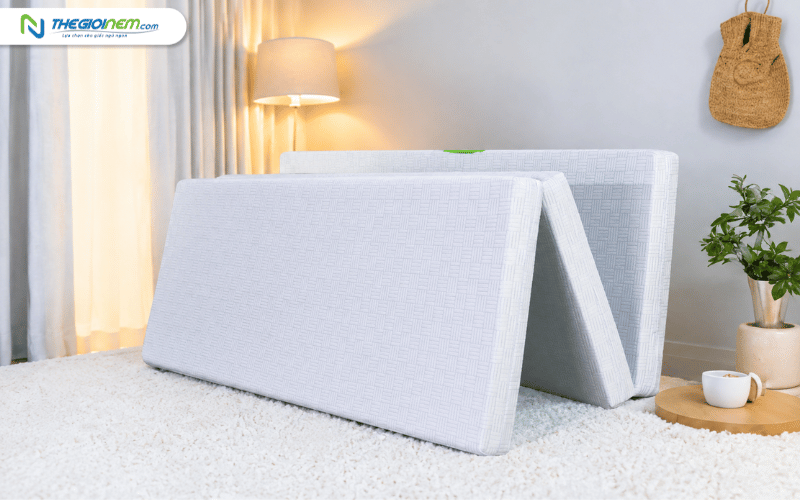 Nệm cao su nhân tạo mát lạnh gấp 3 TATANA 1m8x2m