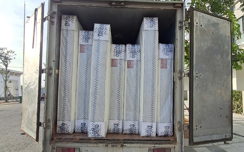 Chọn đơn vị giao hàng nhanh chóng, đủ số lượng