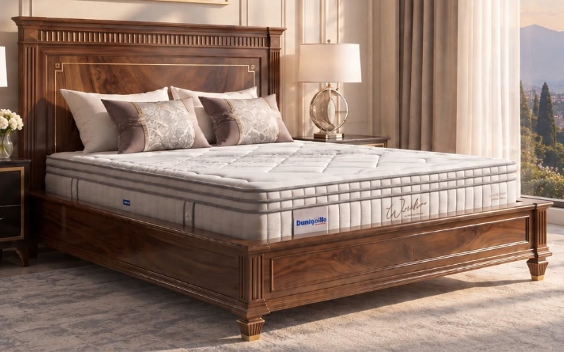 Lớp pillow top/euro top trên nệm cao cấp giúp tăng cảm giác êm ái, thoải mái khi nằm