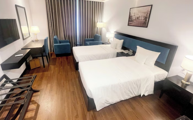 Chăn ga trắng cho khách sạn