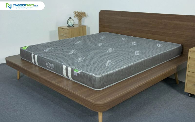 Nệm cao su tổng hợp vải gấm lạnh thẳng TATANA