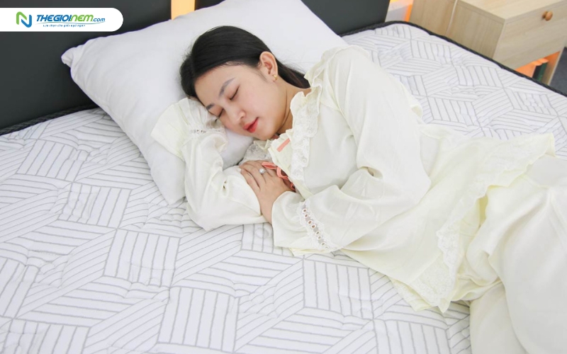 Trải nghiệm độ êm - cứng trước khi mua