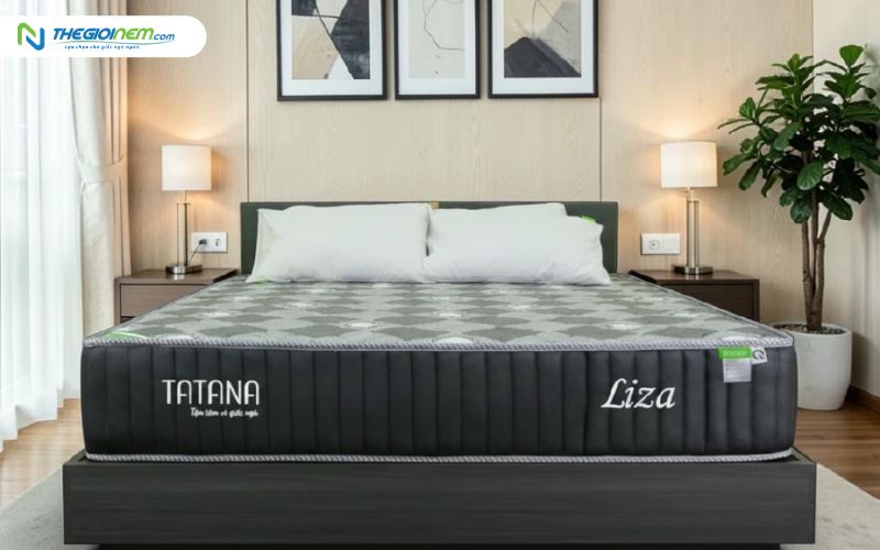 Nệm lò xo 1m6 x 2m dành cho giường đôi hiện đại.