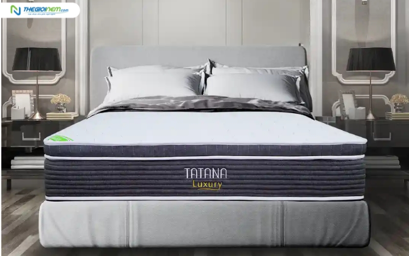 Nệm lò xo TATANA Hana Luxury dành cho giường đôi.