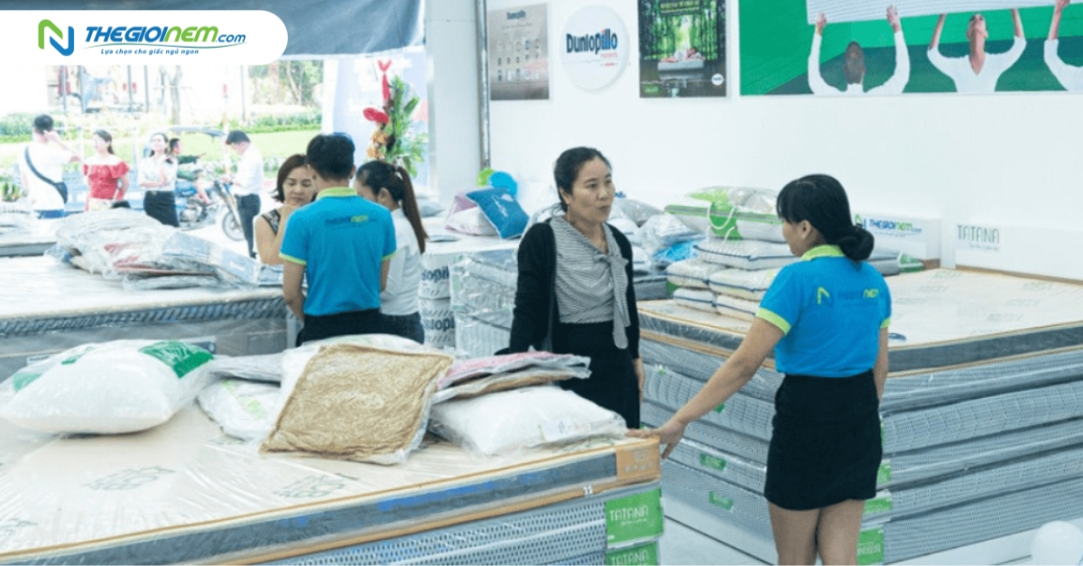 Mua nệm cao su trả góp tại Tân Phú TPHCM