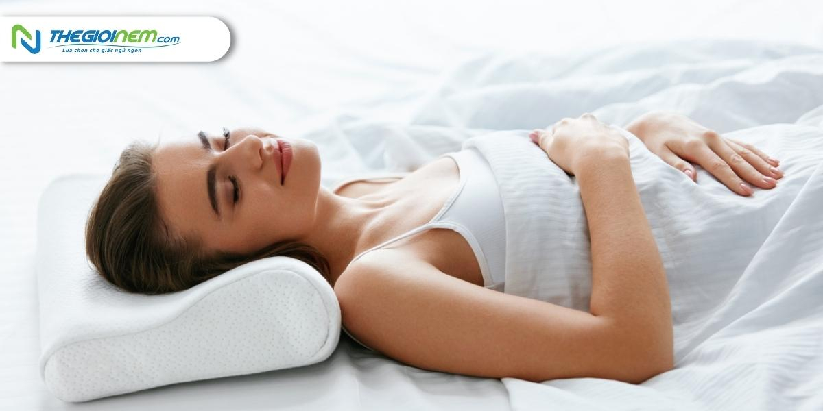 Kinh nghiệm chọn và bảo quản gối ngủ | Thegioinem.com