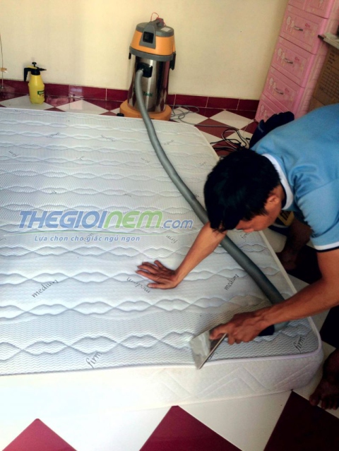 Dịch vụ giặt nệm tại nhà giá rẻ uy tín ở quận 8 | Thegioinem.com